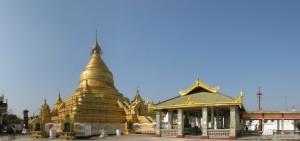 2015-01-11-Mandalay-Kuthodaw-Paya-Stupa-Library-Myanmar-Panorama19