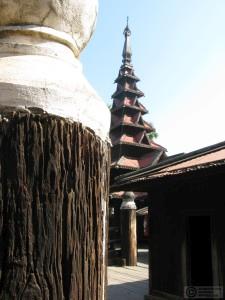 2015-01-12-Mandalay-Bagaya-Monastery-Myanmar-IMG_8744