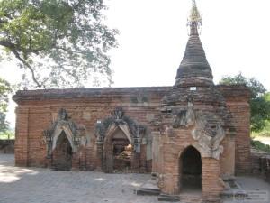 2015-01-12-Mandalay-Yadana-Hsemee-Pagoda-Complex-Myanmar-IMG_8783